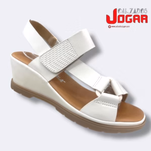 HD 106 BEIGE 1