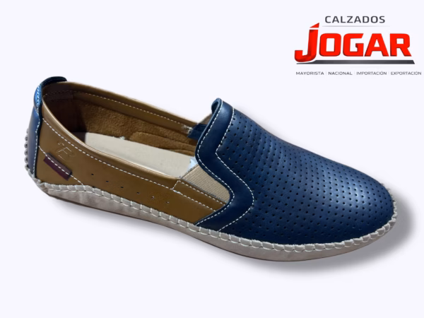 Zapato slip on caballero Modelo 06 cómodo y transpirable.