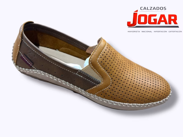 Zapato slip on caballero Modelo 06 cómodo y transpirable.