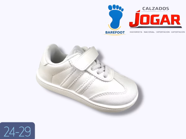 Modelo 838 – Calzado infantil Barefoot respetuoso disponible en surtidos 24-29 y 30-35 para profesionales.