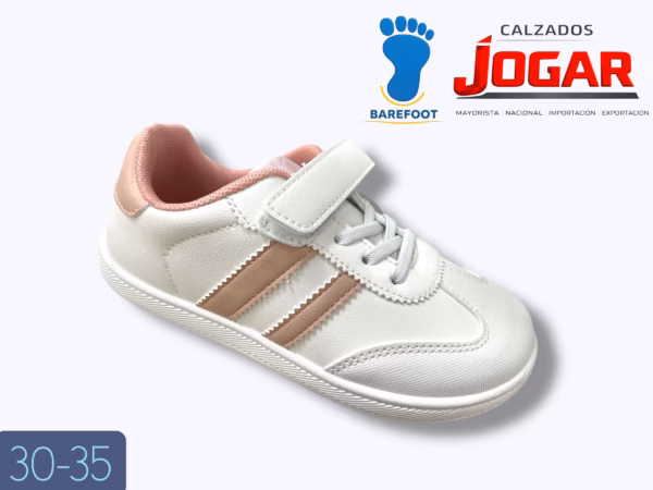 Modelo 838 – Calzado infantil Barefoot respetuoso disponible en surtidos 24-29 y 30-35 para profesionales.