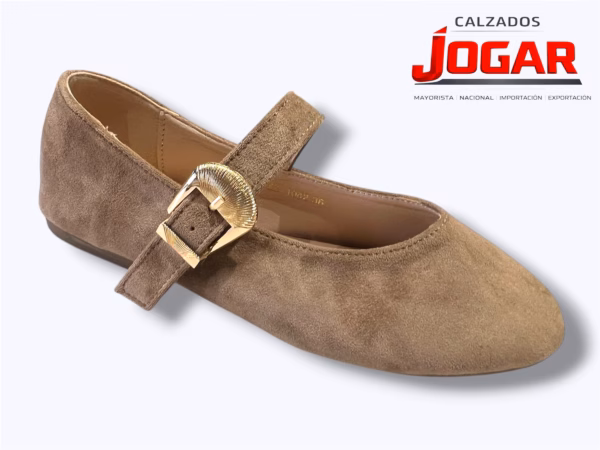 KK 1042 CUERO